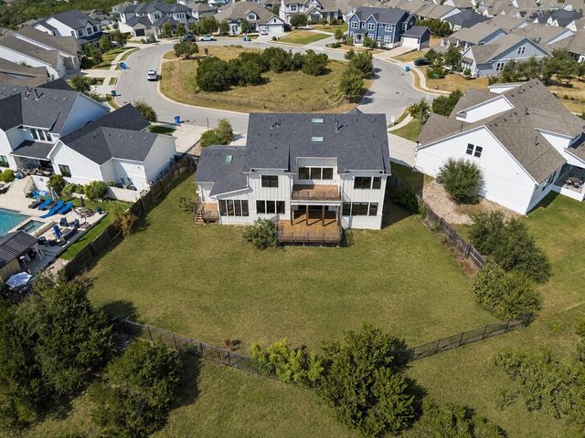 288 Smoke Tree CIR, Dripping Springs, TX 78620