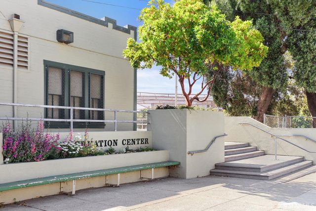 1063 Carolina Street, San Francisco, CA 94107