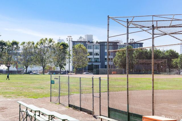 1063 Carolina Street, San Francisco, CA 94107
