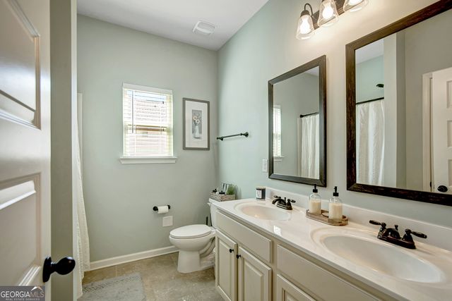 285 Savannah Drive, Senoia, GA 30276