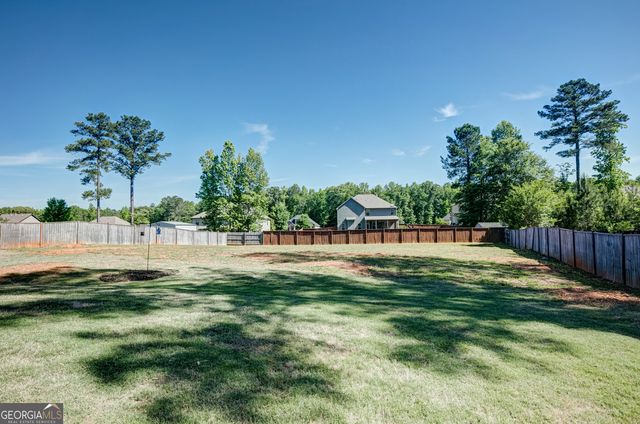 285 Savannah Drive, Senoia, GA 30276