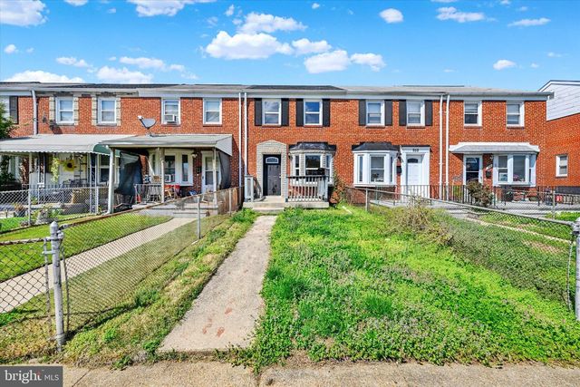 956 MIDDLESEX RD, Essex, MD 21221