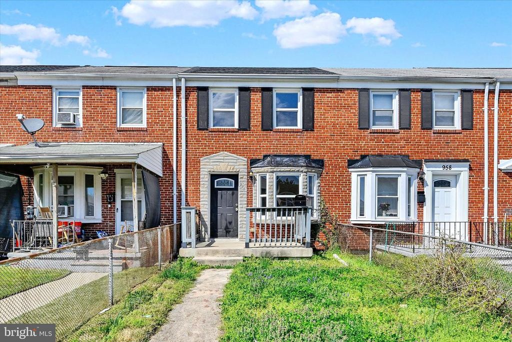 956 MIDDLESEX RD, Essex, MD 21221