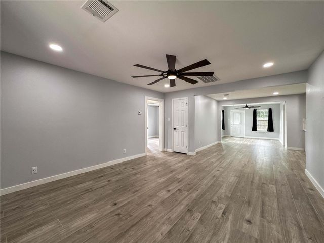 730 Dunkley Drive, Houston, TX 77076