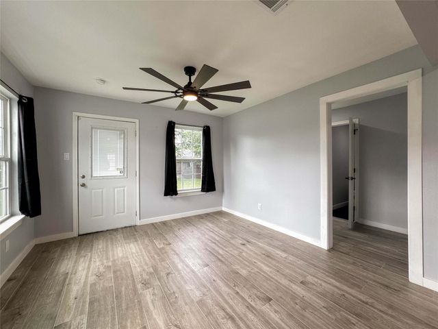 730 Dunkley Drive, Houston, TX 77076