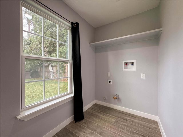 730 Dunkley Drive, Houston, TX 77076