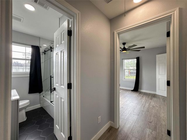 730 Dunkley Drive, Houston, TX 77076