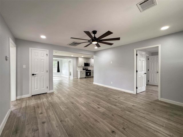 730 Dunkley Drive, Houston, TX 77076