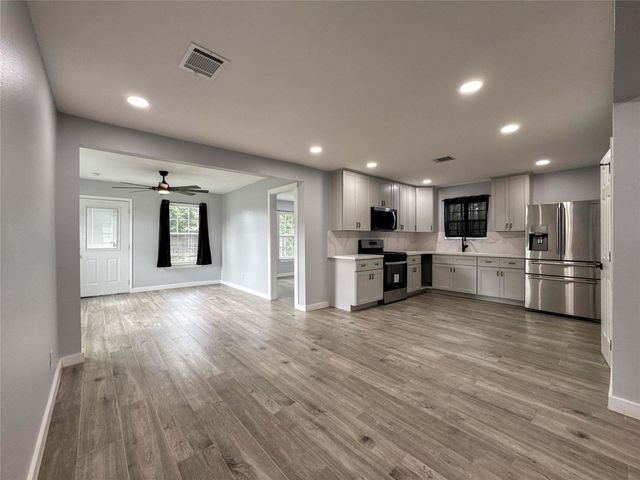 730 Dunkley Drive, Houston, TX 77076