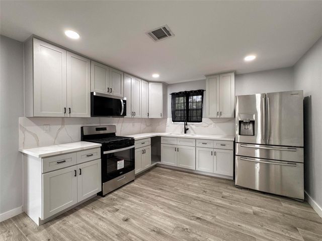730 Dunkley Drive, Houston, TX 77076