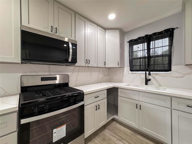 730 Dunkley Drive, Houston, TX 77076