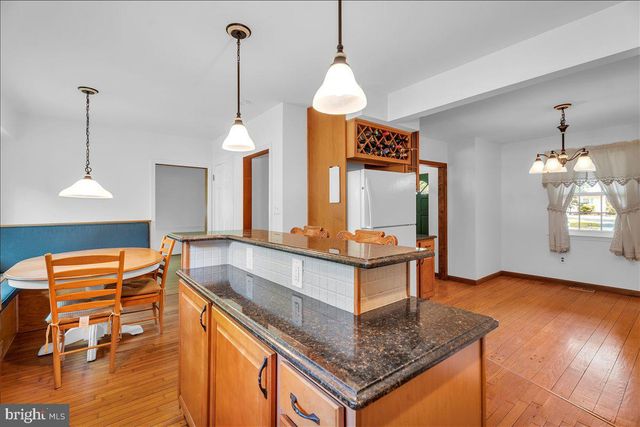3 WINDING WAY, Berlin, NJ 08009
