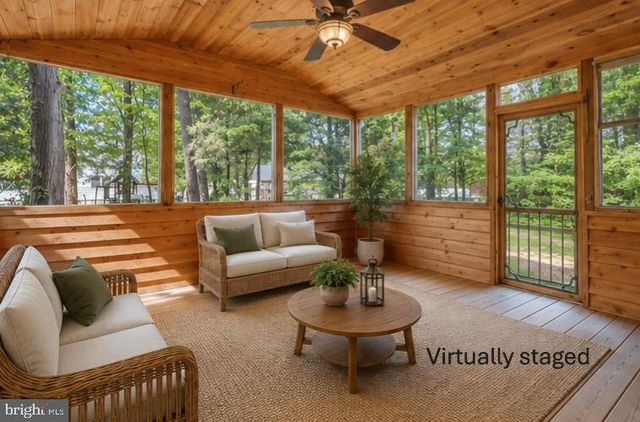 3 WINDING WAY, Berlin, NJ 08009