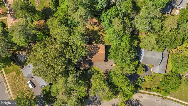 3 WINDING WAY, Berlin, NJ 08009