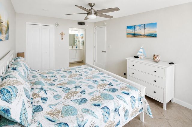 17021 N Bay Road 816, Sunny Isles Beach, FL 33160