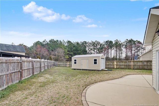 259 Roanoke Drive, Raeford, NC 28376