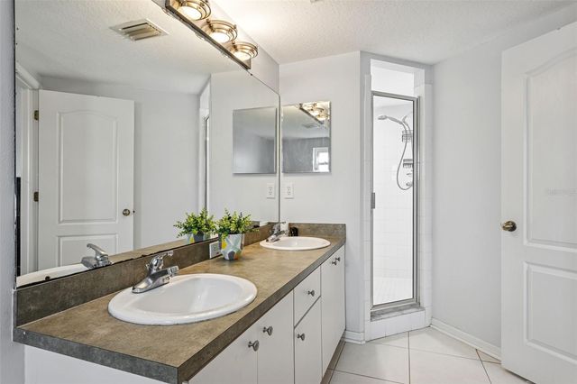 24607 VOLTERRA COURT, Lutz, FL 33559