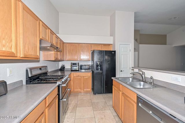 10816 W DEANNA Drive, Peoria, AZ 85373