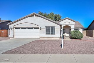 10816 W DEANNA Drive, Peoria, AZ 85373