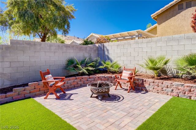 5857 Arrowleaf Street, North Las Vegas, NV 89031