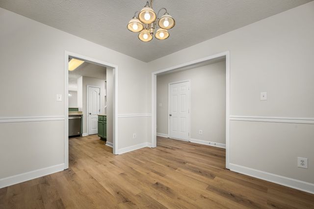 1422 Beaconcrest Cir, Murfreesboro, TN 37128