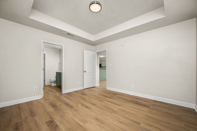 1422 Beaconcrest Cir, Murfreesboro, TN 37128