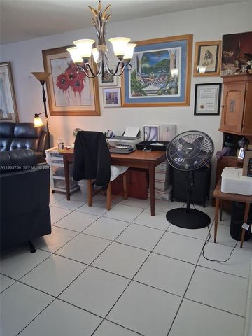 9221 Sunrise Lakes Blvd 204, Sunrise, FL 33322