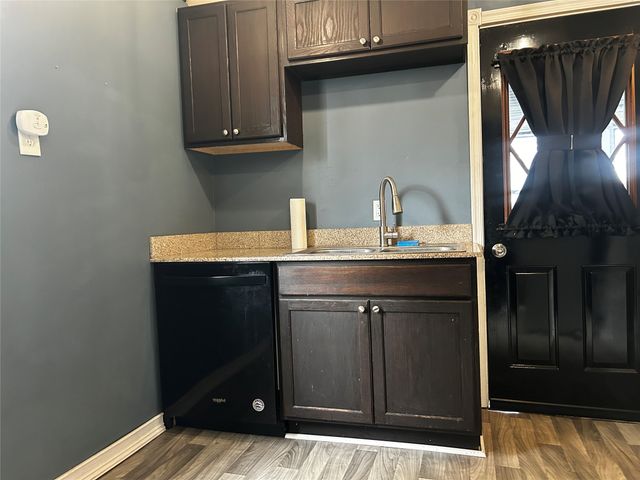 902 W 4TH Street, Erie, PA 16507