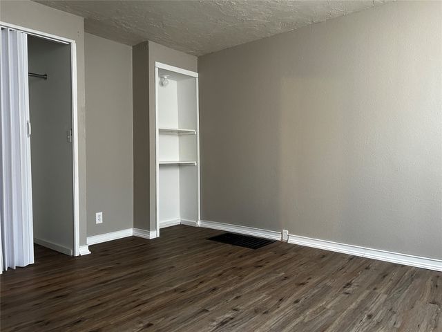 902 W 4TH Street, Erie, PA 16507