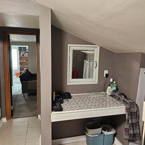 902 W 4TH Street, Erie, PA 16507