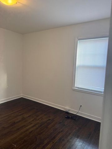 541 Chase Street, Gary, IN 46404