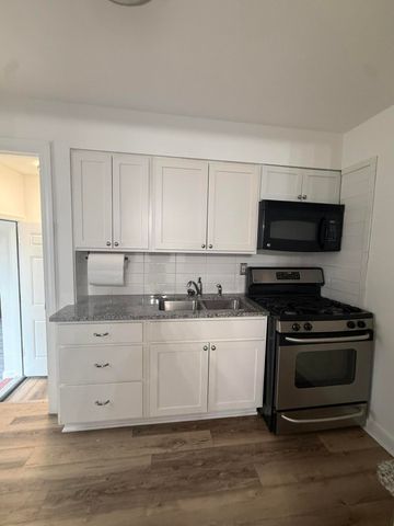 541 Chase Street, Gary, IN 46404