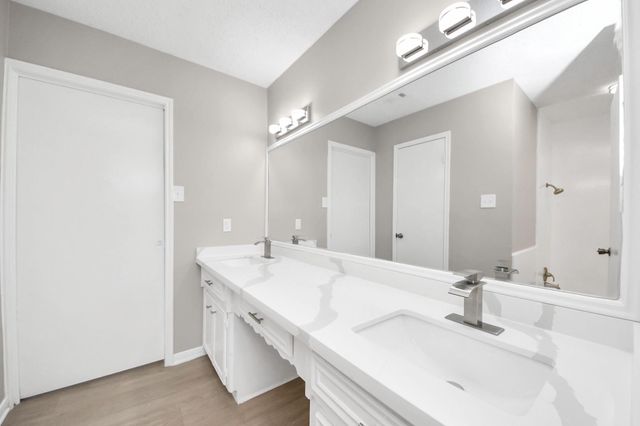 6222 Vickijohn Drive, Houston, TX 77096