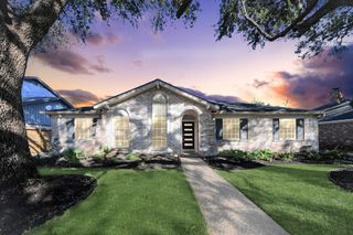 6222 Vickijohn Drive, Houston, TX 77096