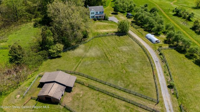 219 Millbrook Road, Hudson, NY 12534