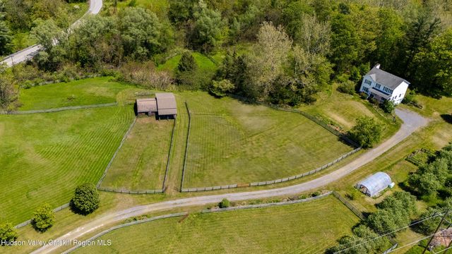 219 Millbrook Road, Hudson, NY 12534