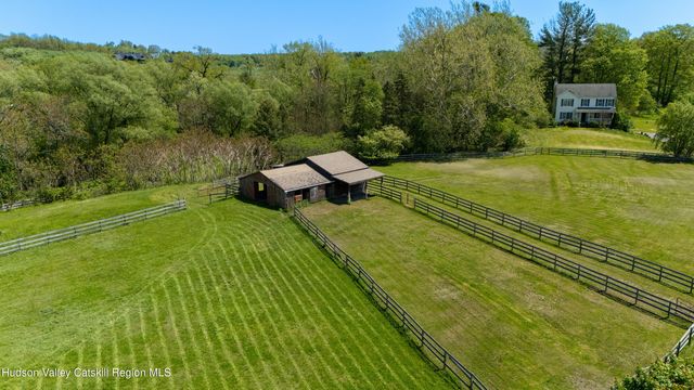 219 Millbrook Road, Hudson, NY 12534