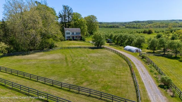 219 Millbrook Road, Hudson, NY 12534