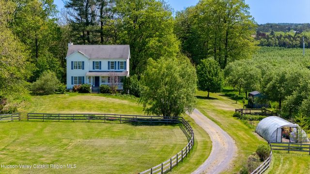219 Millbrook Road, Hudson, NY 12534