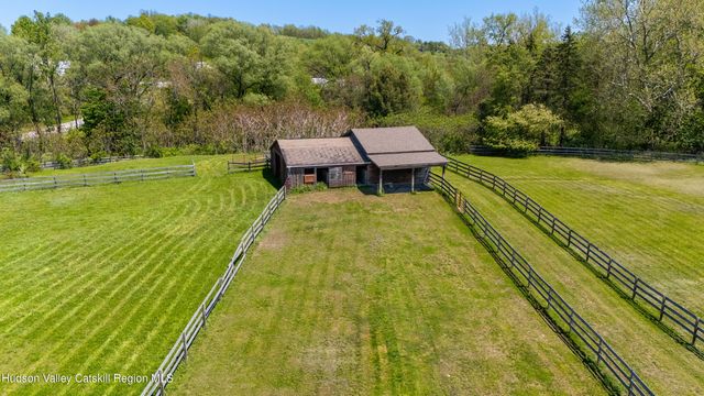 219 Millbrook Road, Hudson, NY 12534