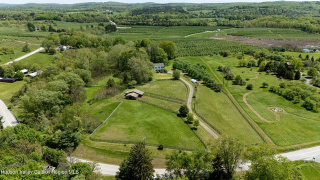 219 Millbrook Road, Hudson, NY 12534
