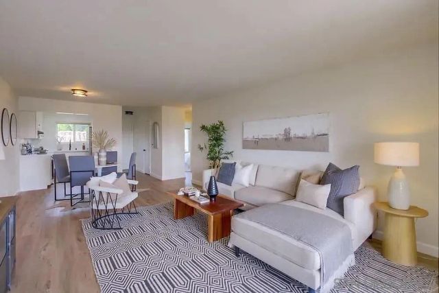 1874 Forestdale, Encinitas, CA 92024
