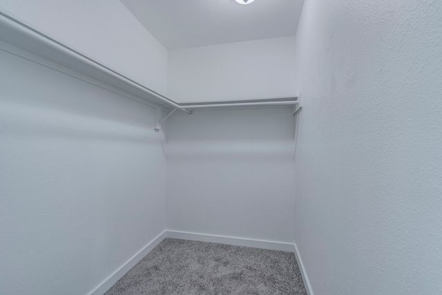 2509 Woodlawn Drive, Ennis, TX 75119