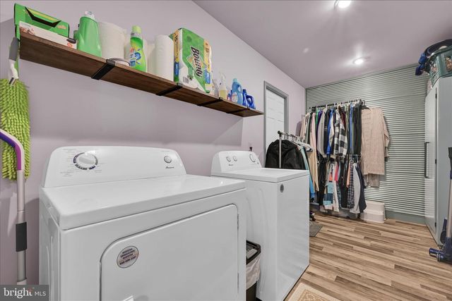 334 E MARKET ST, Lykens, PA 17048