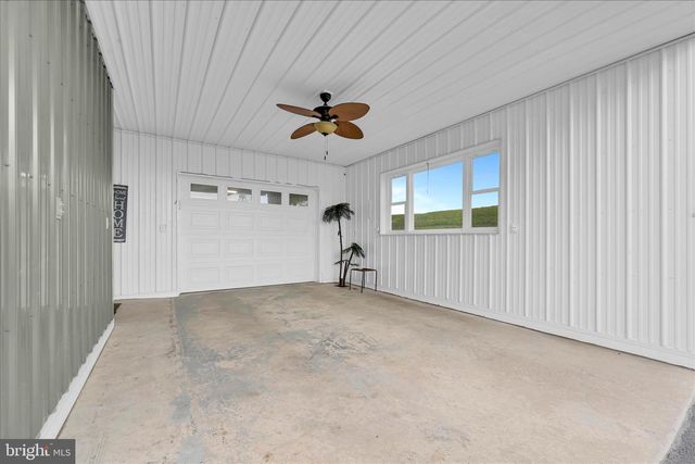 334 E MARKET ST, Lykens, PA 17048