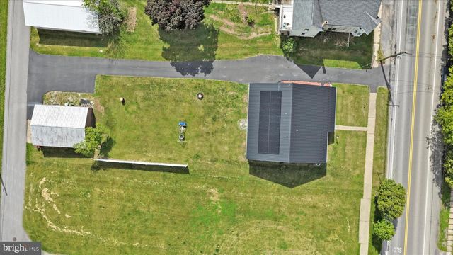 334 E MARKET ST, Lykens, PA 17048