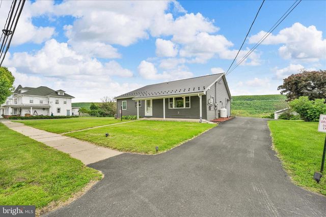 334 E MARKET ST, Lykens, PA 17048