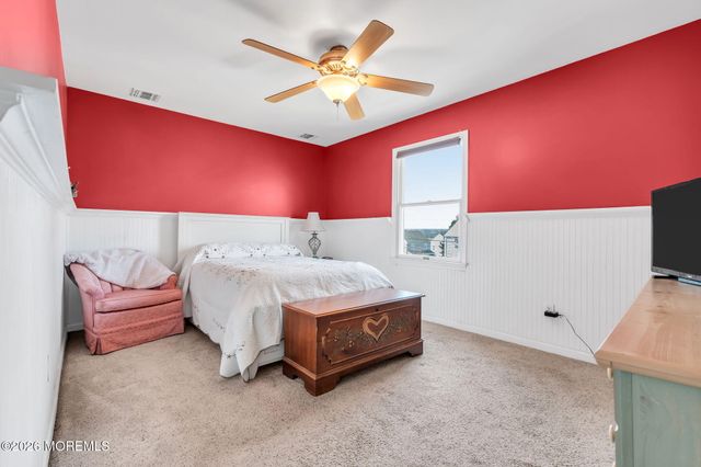 52 7th Street, North Arlington, NJ 07031