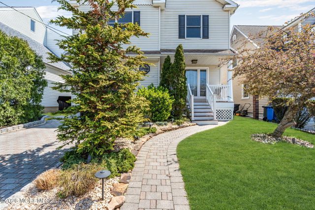 52 7th Street, North Arlington, NJ 07031