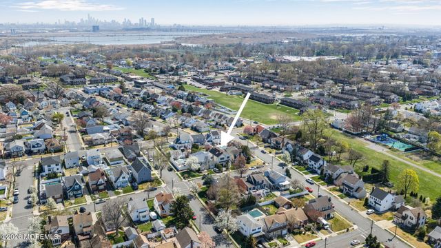 52 7th Street, North Arlington, NJ 07031